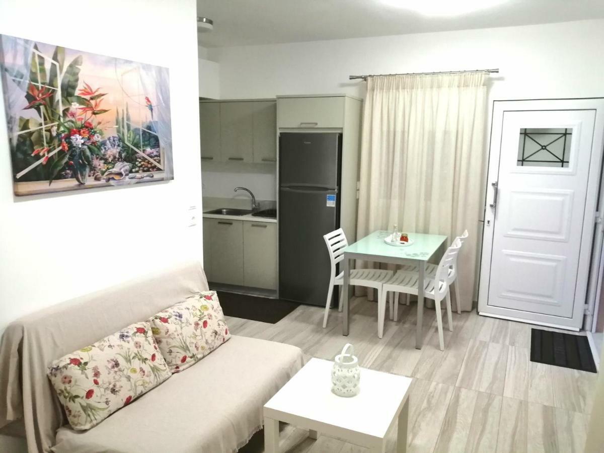 Villa Irini - Cretan Luxury Villa With Amazing View Paraspori  외부 사진